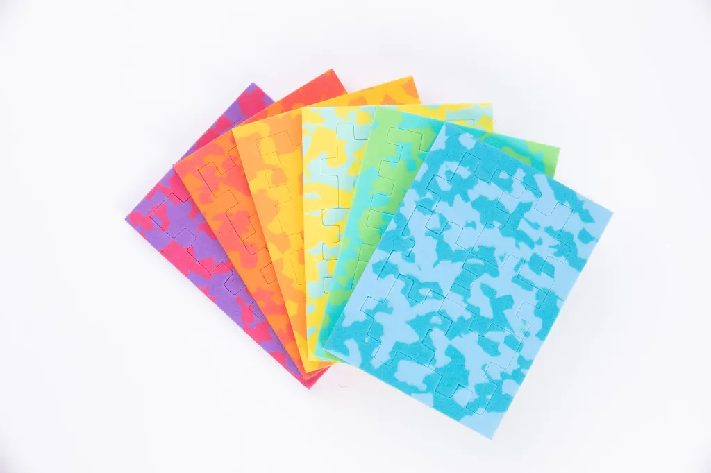 SmartGames_SGHC-103_Happy-Cube-Pro_product-shot_c6f3ef_1.webp