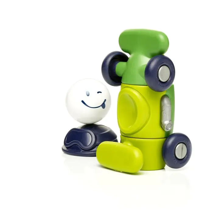 smx245_my_first_car_-_side_rgb.webp