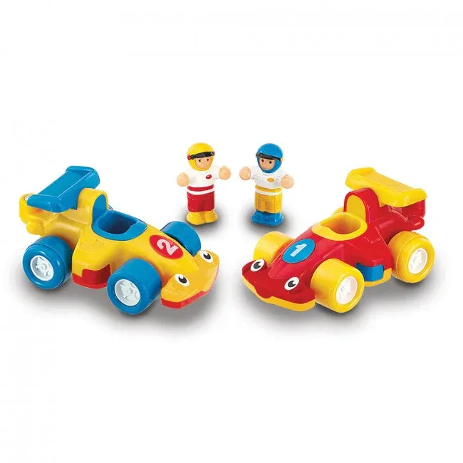 WOW - The Turbo Twins - Voitures de course.webp